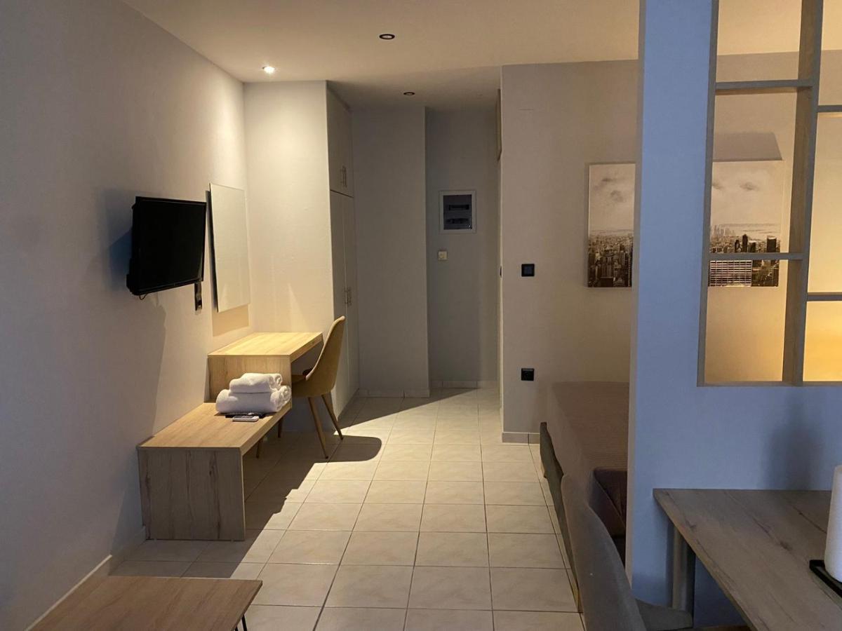 Apartamento Downtown Corner Kalamata Exterior foto